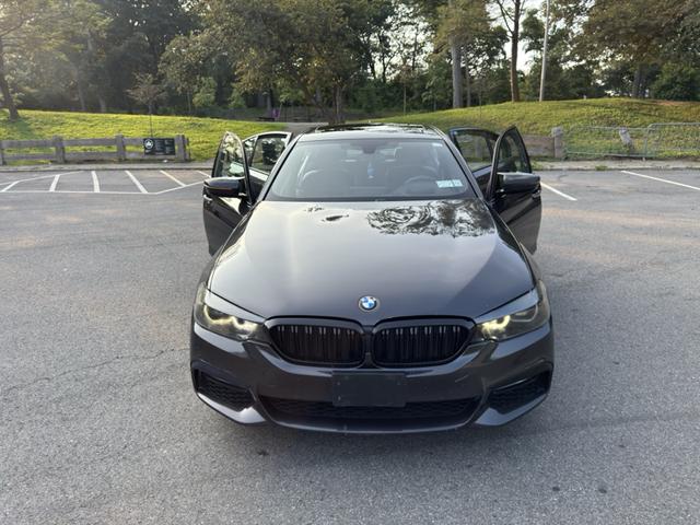 Photo of 2017 Gray BMW 530