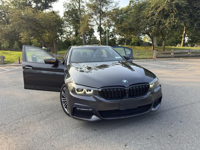 Photo of 2017 Gray BMW 530