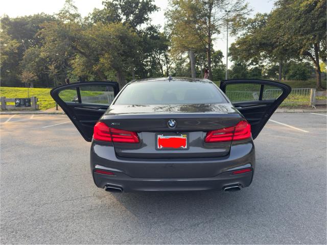 Photo of 2017 Gray BMW 530
