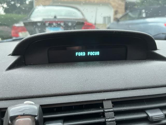 Photo of 2008 Silver Ford Focus