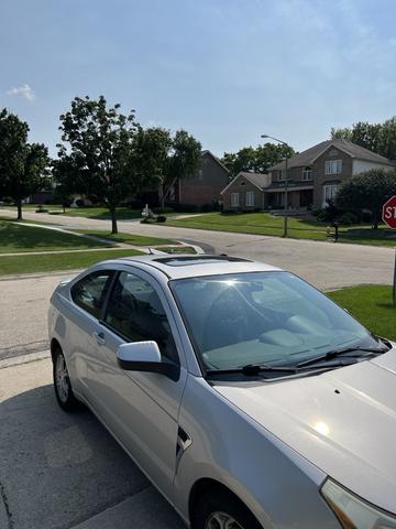 Photo of 2008 Silver Ford Focus