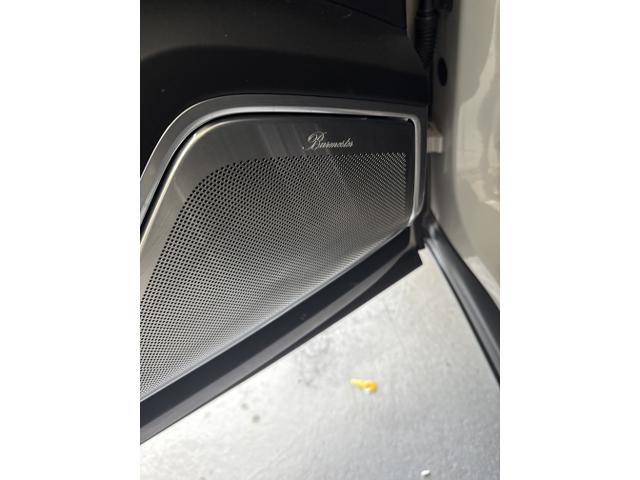 Photo of 2023 Gray Porsche Cayenne