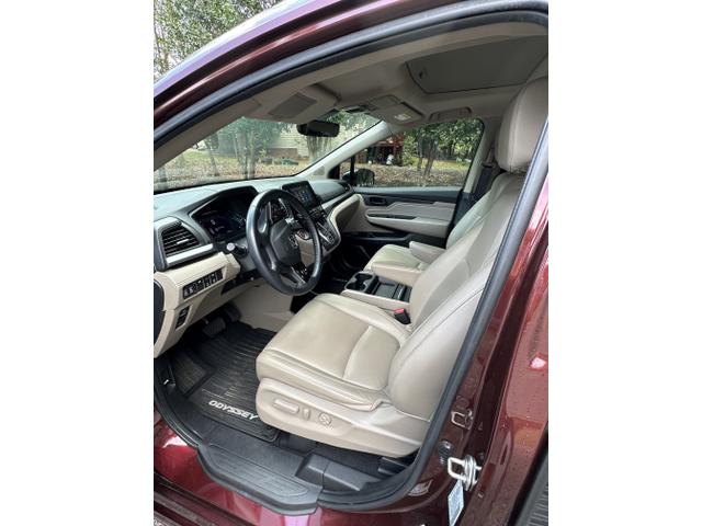 Photo of 2019 Red Honda Odyssey