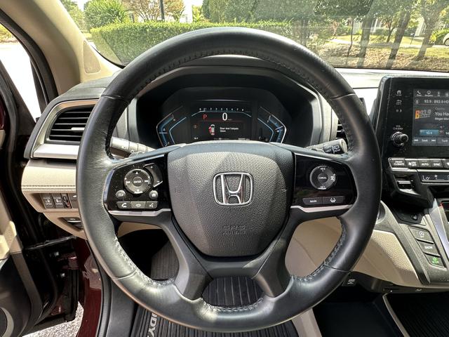 Photo of 2019 Red Honda Odyssey