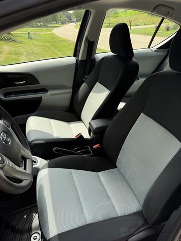 Photo of 2013 Gray Toyota Prius c