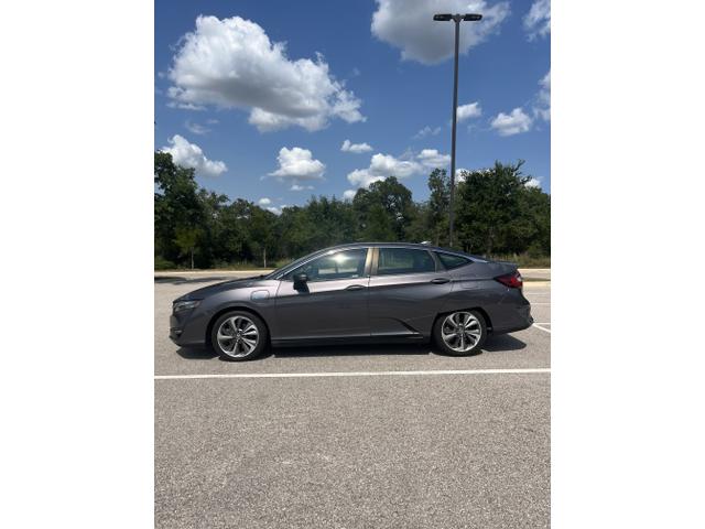 Photo of 2019 Silver Honda Clarity Plug-In Hybrid