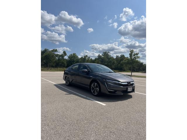 Photo of 2019 Silver Honda Clarity Plug-In Hybrid