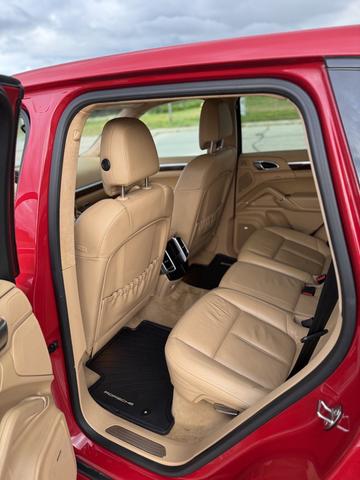 Photo of 2013 Red Porsche Cayenne