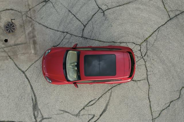 Photo of 2013 Red Porsche Cayenne