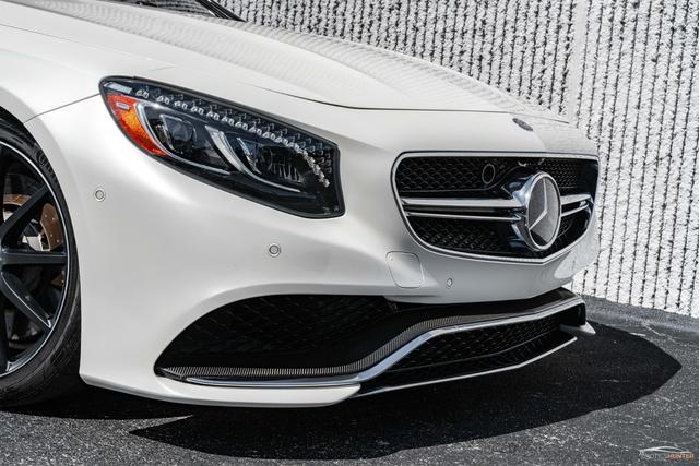 Photo of 2016 White Mercedes-Benz AMG S