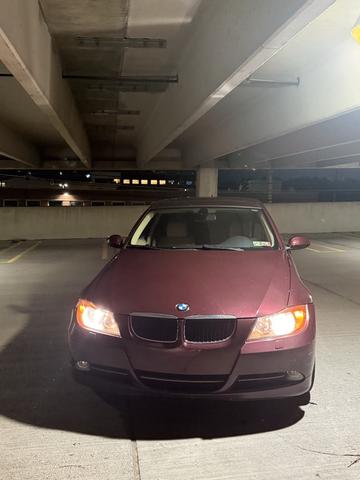 Photo of 2008 Red BMW 328