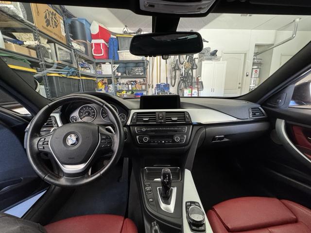 Photo of 2014 Black BMW 328