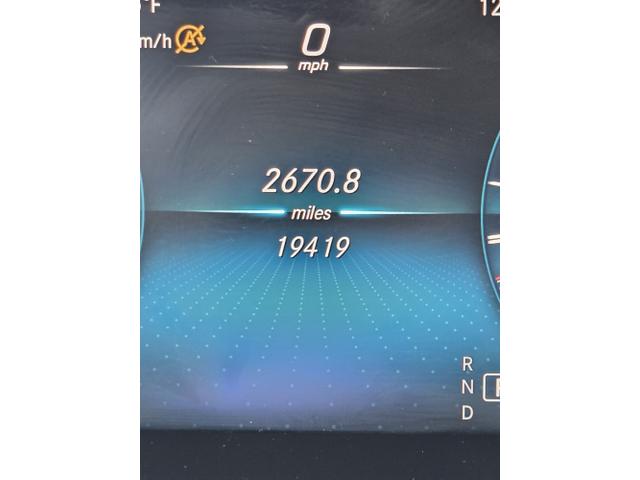 Photo of 2022 Gray Mercedes-Benz AMG GLC 43