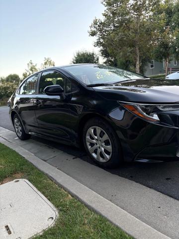 Photo of 2022 Black Toyota Corolla