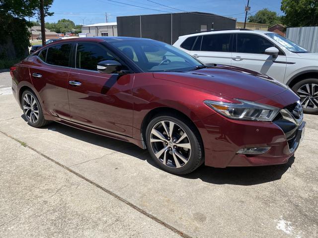 Photo of 2016 Red Nissan Maxima