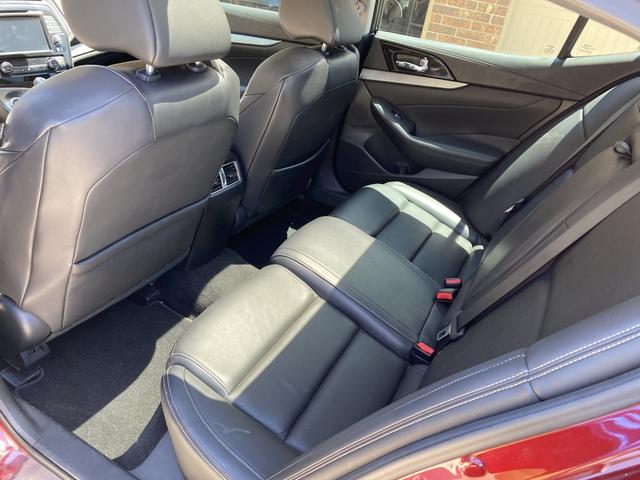 Photo of 2016 Red Nissan Maxima
