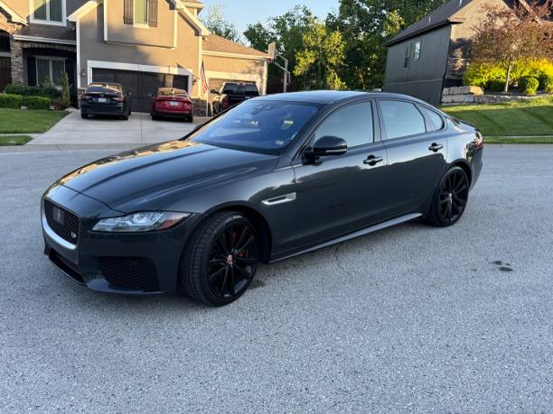 Photo of 2020 Gray Jaguar XF