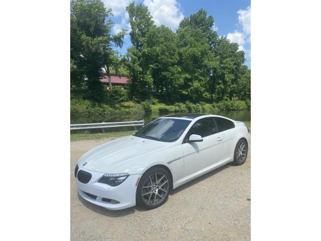 Photo of 2010 White BMW 650