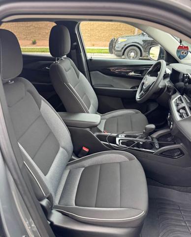 Photo of 2024 Gray Chevrolet Trailblazer