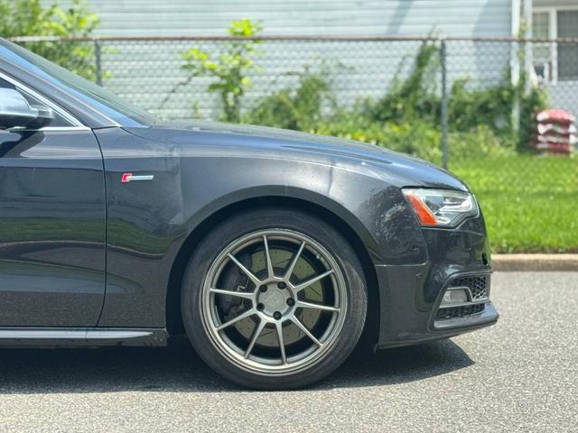 Photo of 2013 Black Audi S5
