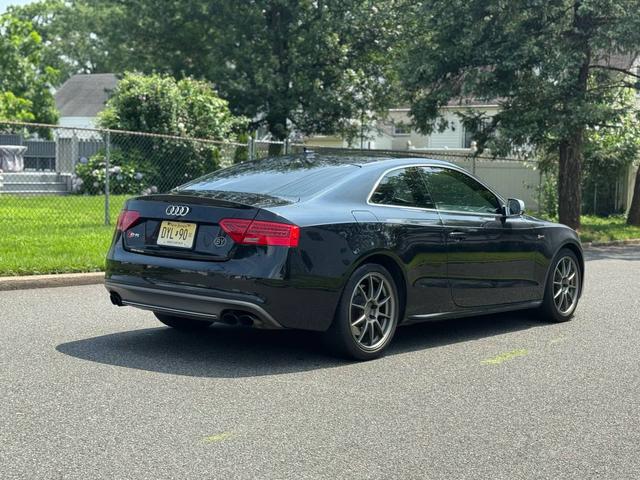 Photo of 2013 Black Audi S5