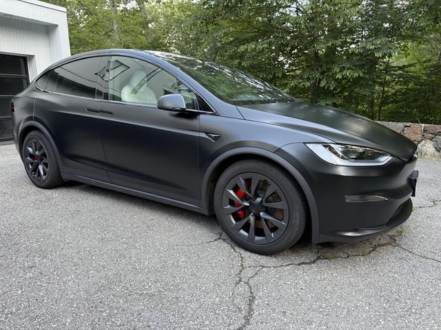Photo of 2024 Black Tesla Model X