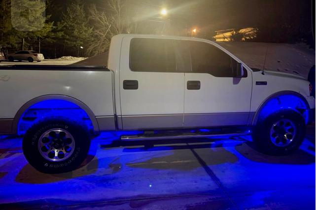 Photo of 2007 White Ford F-150