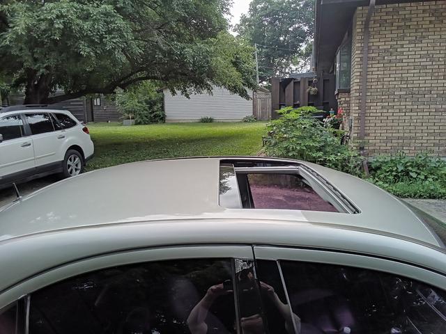 Photo of 2005 Silver Mercedes-Benz C-Class