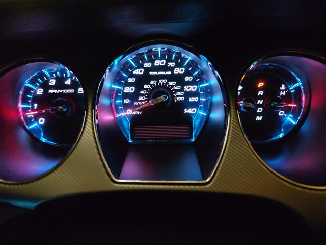 Photo of 2011 Black Ford Taurus