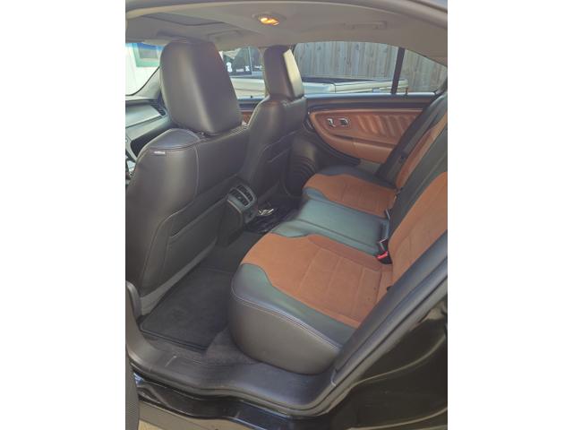 Photo of 2011 Black Ford Taurus