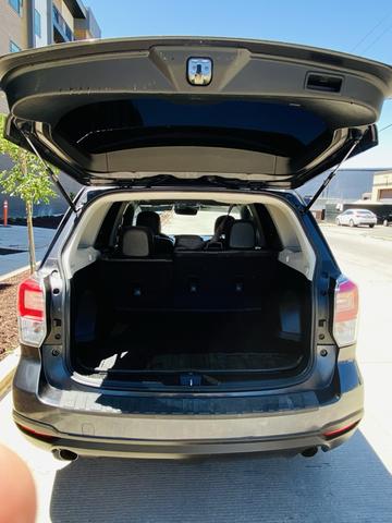 Photo of 2018 Gray Subaru Forester