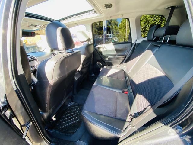 Photo of 2018 Gray Subaru Forester