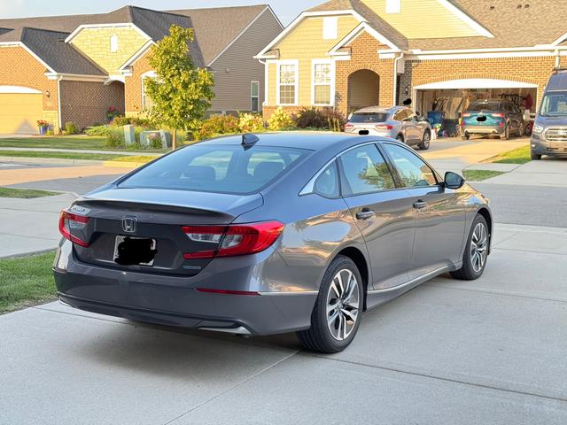 Photo of 2019 Silver Honda Accord Hybrid