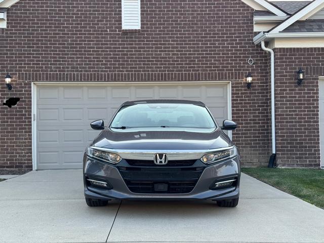 Photo of 2019 Silver Honda Accord Hybrid