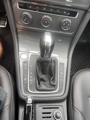 Photo of 2017 Silver Volkswagen Golf Alltrack