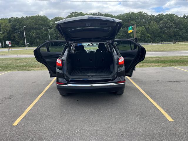 Photo of 2019 Black Chevrolet Equinox