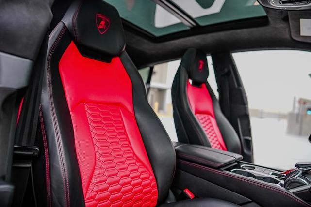 Photo of 2019 Yellow Lamborghini Urus