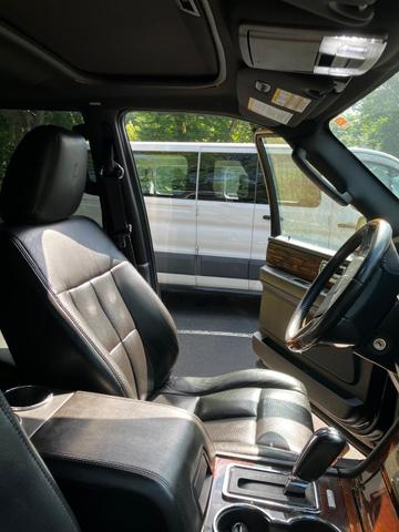 Photo of 2012 Black Lincoln Navigator