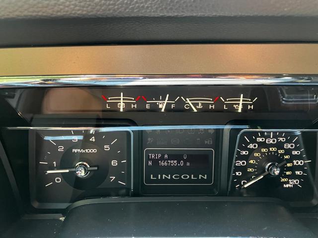 Photo of 2012 Black Lincoln Navigator