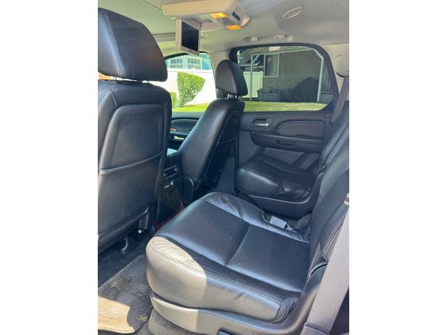 Photo of 2008 Black Cadillac Escalade