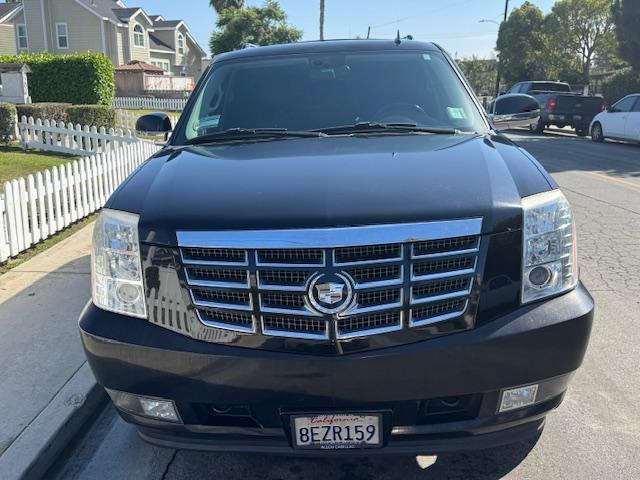 Photo of 2008 Black Cadillac Escalade