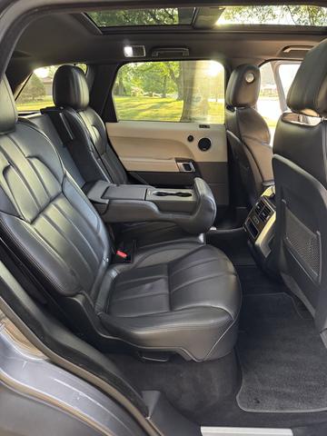 Photo of 2016 Silver Land Rover Range Rover Sport
