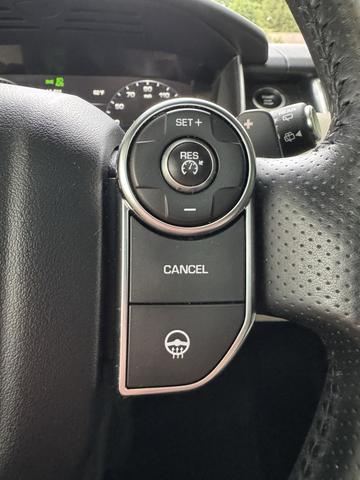 Photo of 2016 Silver Land Rover Range Rover Sport