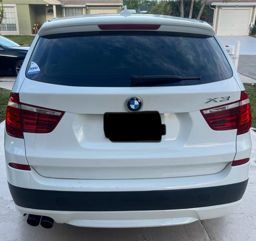 Photo of 2013 White BMW X3