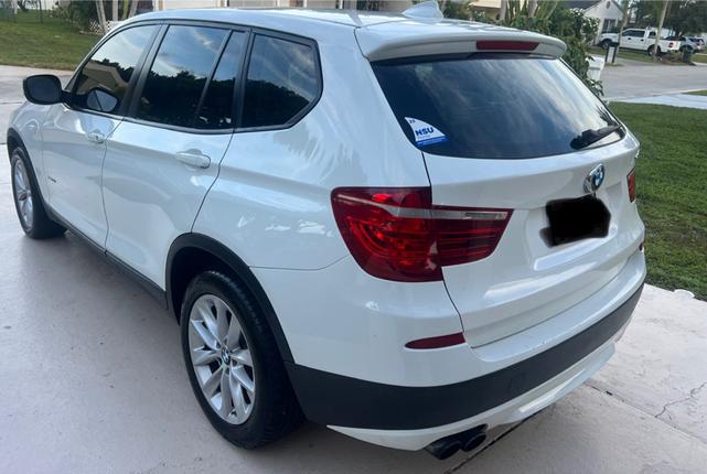 Photo of 2013 White BMW X3