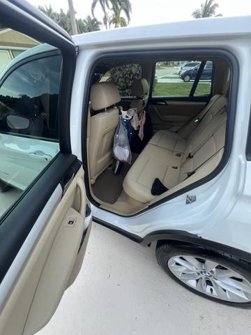 Photo of 2013 White BMW X3