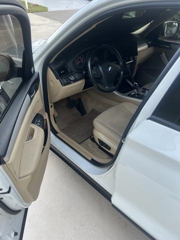 Photo of 2013 White BMW X3