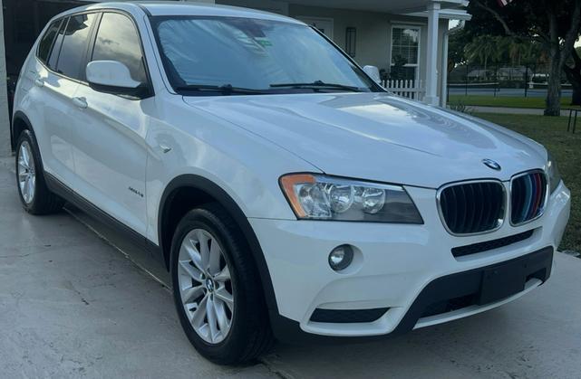 Photo of 2013 White BMW X3