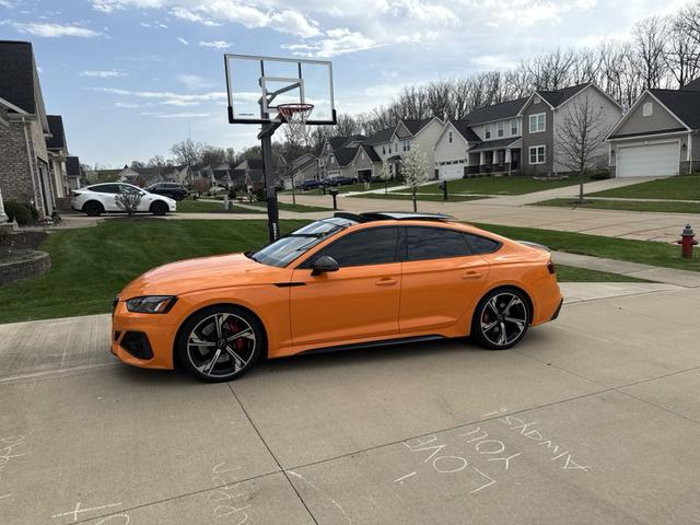 Photo of 2022 Orange Audi RS 5