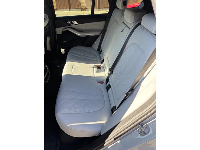 Photo of 2023 White BMW X5 PHEV